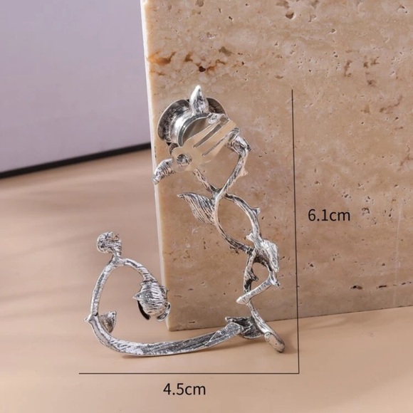 🌹 Awesome Rustic Look Rose Floral Flower Vine Leaf Ear Cuff 🌹 - Picture 3 of 3